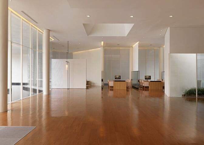 辦公室用哪種PVC地板比較好？